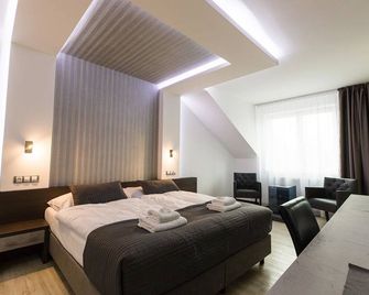 Hotel U Kostela - Rajhradice