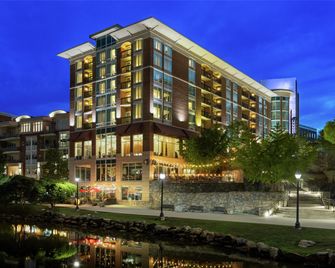 Hampton Inn & Suites Greenville-Downtown-RiverPlace - Greenville - Bâtiment