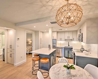 Luxe Naples Escape Walk to Beach and Downtown! - 拿坡里 - 餐廳