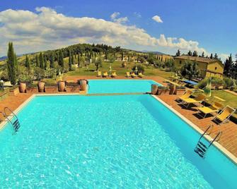 Relais Poggio al Vento - Pomarance - Piscina