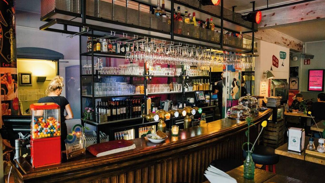 هوتل كريديبل