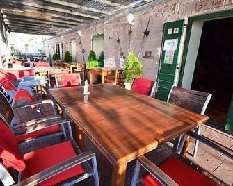 Apartment Snjeana-3 - Karlobag - Restaurant