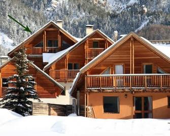 Le Sorè Hameau des Chazals Nevache Hautes Alpes - Névache - Bâtiment