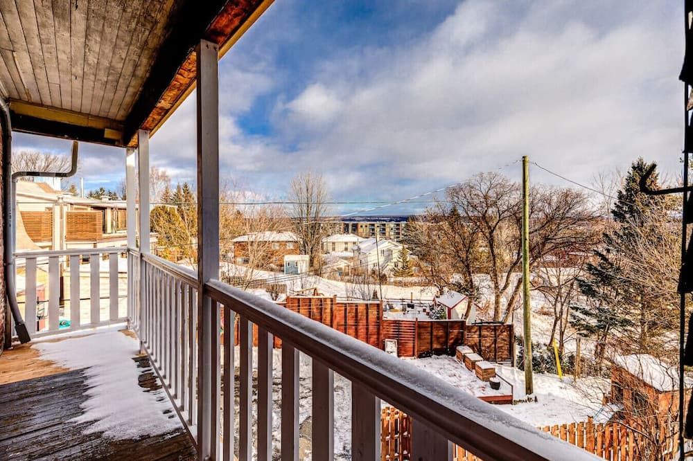L'Ancestrale-3 bedroom-1.5 bathroom - كويبيك ستي - شرفة