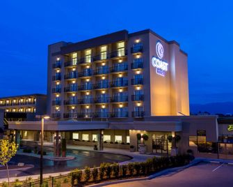 Coast Capri Hotel - Kelowna - Bygning