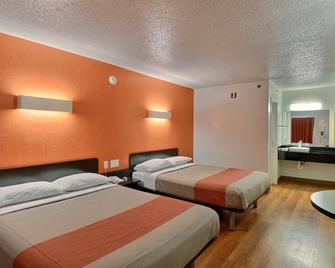 Motel 6-Tewksbury, Ma - Boston - Tewksbury - Bedroom