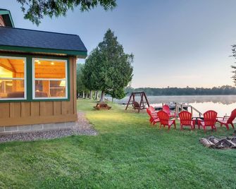 Cabin 1 Musky Point - Mercer - Patio