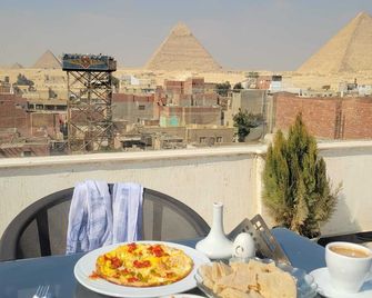 Eagles Pyramids View - El Cairo - Balcón