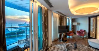 Radisson Blu Hotel Istanbul Ottomare - İstanbul - Yatak Odası