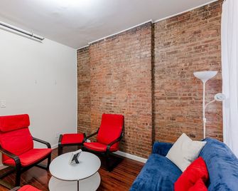 1br Apartment -4c- Off Park - New York - Living room