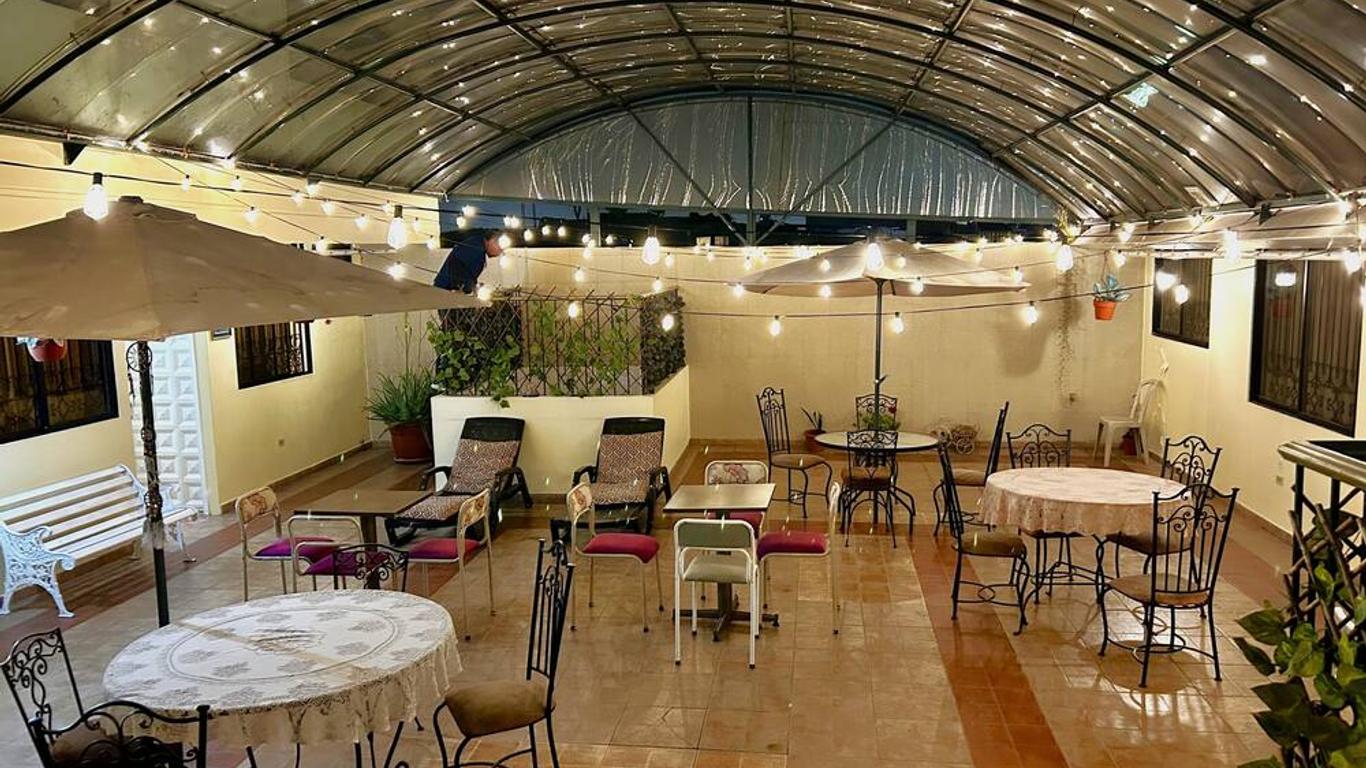 La Rosario Hotel