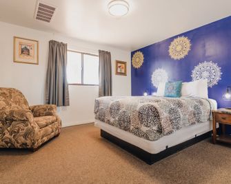 Home Style Apartments - 1 & 3 BR Suites with Full Kitchen - Page - Schlafzimmer