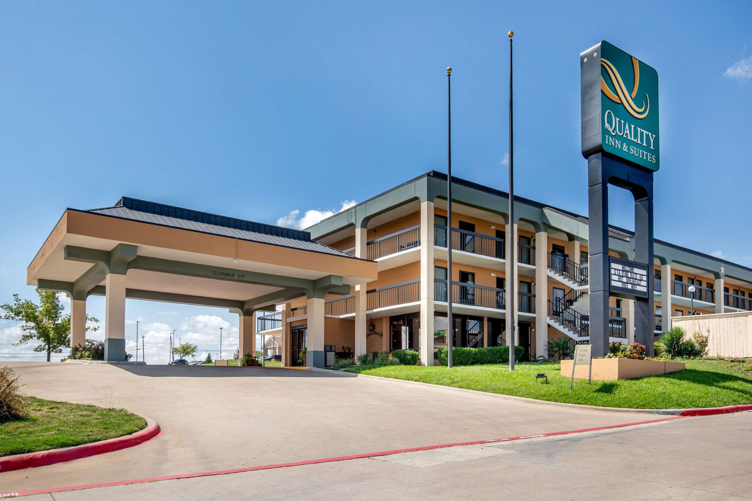 Quality Inn Suites 50 7 0 Fort Worth Hotel Deals