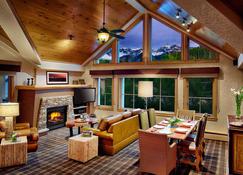 Fairmont Heritage Place - Franz Klammer Lodge - Telluride - Living room