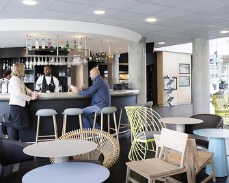 Novotel Suites Gare Lille Europe - Rijsel - Bar