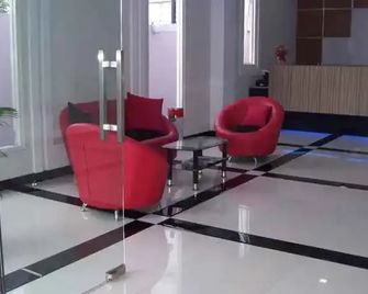 Alibaba Hotel - Pangkalanbuun - Lobby