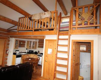 River Alpine Loft managed by Cabin Butler - Greer - Sala de estar
