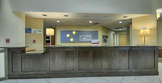 Holiday Inn Express Hotel & Suites Grove City - Grove City