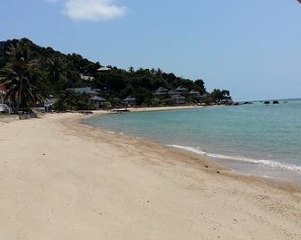 Jamaica Inn Bungalow - Ko Pha Ngan - Plage