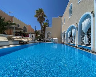 Dioskouri Art Villas - Καμάρι - Πισίνα