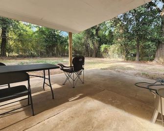 Messick Farmstyle Home - Marksville