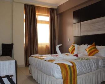 Saala Hotel - Isiolo - Habitación
