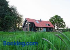 Erve Grootenhuys - Deurningen - Building