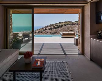 Santorini Sky, The Retreat - Pyrgos Kallistis - Wohnzimmer