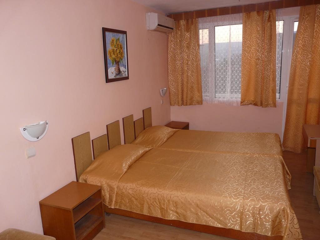 Family Hotel Balchik - באלצ'יק - חדר שינה