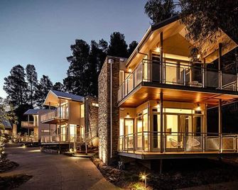 Hepburn Bathhouse & Spa Villas - Hepburn Springs - Building