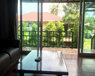 Krabilife Resort - Ban Khlong Muang - Balcón