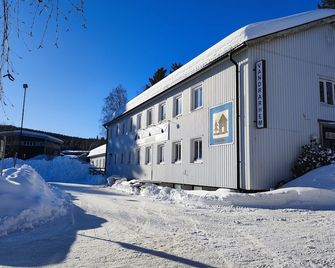 Södra Bergets Vandrarhem - Sundsvall - Building