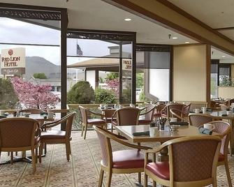 Affordable Getaway! Pet-Friendly Property, Free Parking, Onsite Pool - Wenatchee - Restaurant