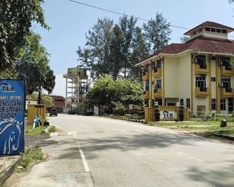 Terengganu Equestrian Resort - Kuala Terengganu