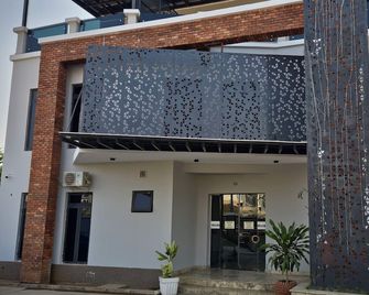 Raynez Resort - Abuja - Edificio