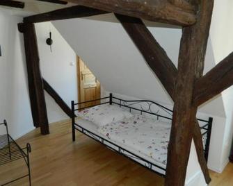Hotel und Restaurant Zum Löwen - Gelnhausen - Habitación