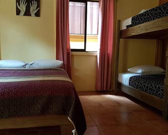 Greemount Hotel - Monteverde - Schlafzimmer