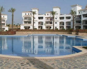 2 Bed Apartment On Pga Golf Course - Sucina - Piscina