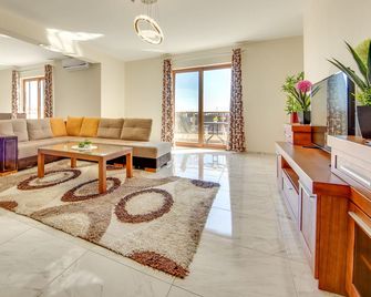 Spa Hotel Montefila - Ulcinj - Pokój dzienny
