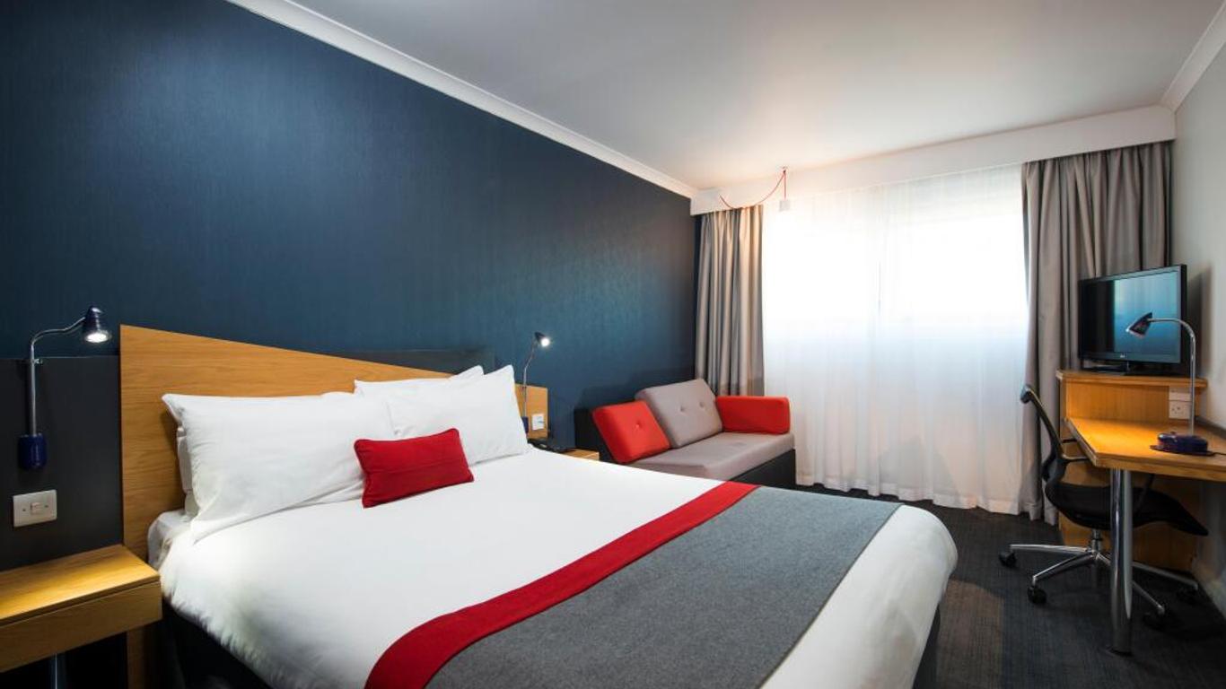Holiday Inn Express Lichfield