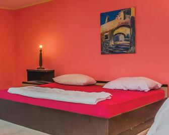 Cozy apartment in Vrsar with kitchen - Vrsar - Chambre