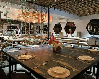 Hotel Central Park - Bhilai - Restaurant