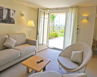 Clos des Oliviers Grimaud - Meublé de Tourisme - Grimaud - Wohnzimmer