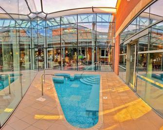 The Welcombe Hotel, BW Premier Collection - סטרטפורד אפון-אבון - בריכה