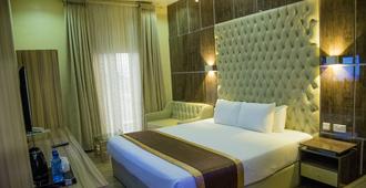 Bedouin Hotel & Suites - Warri - Bedroom