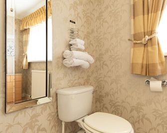 The Hill Hotel - Dumfries - Badkamer