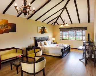 Hosteria Duran - Cuenca - Habitación