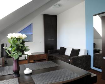 Wellness Penzion Kromeriz Zlobice - Zlobice - Comedor