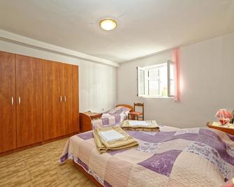 Apartment Bionda - Senj - Bedroom