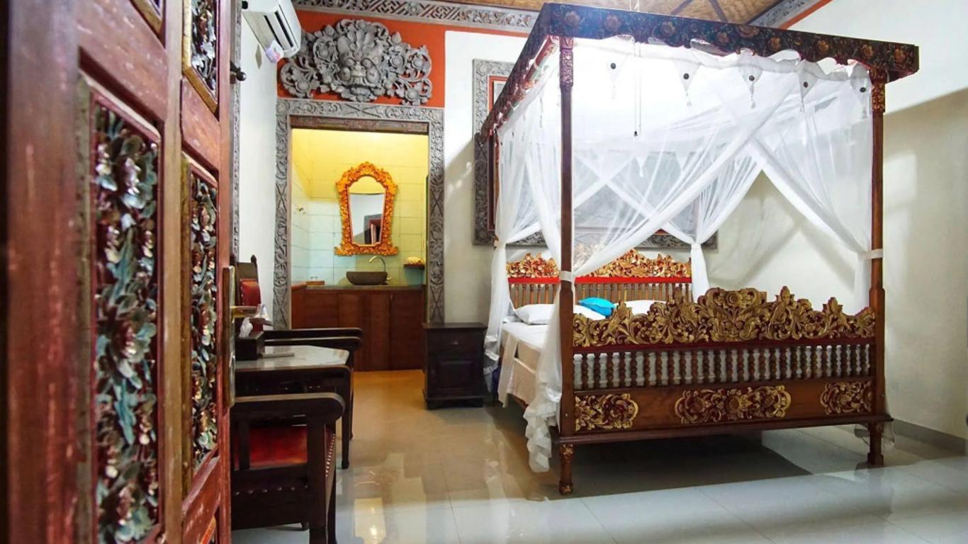 أوكاواتي هوتل